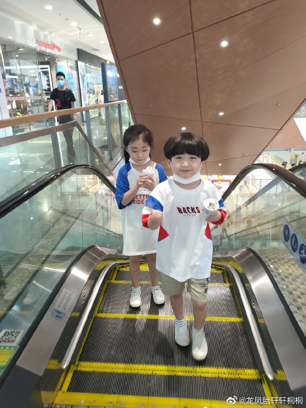 006h7zq2gy1geg6n50yjbj30u0140jzb.jpg 006h7zq2gy1geg6n50yjbj30u0140jzb.jpg