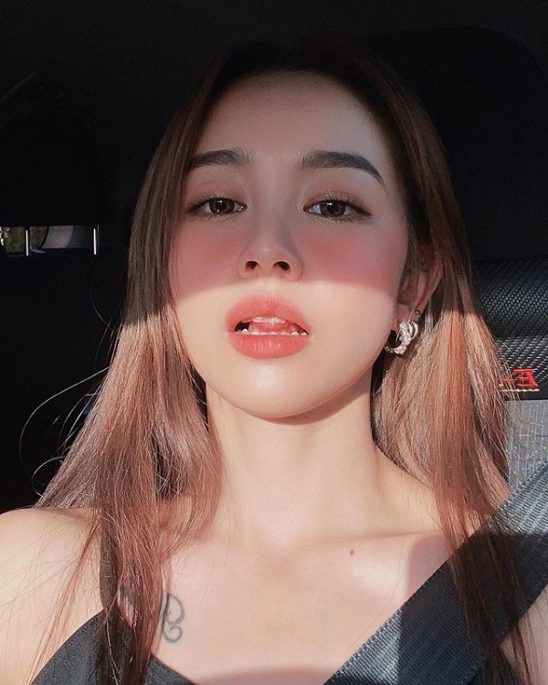 michiyoyumiwong_02-(1).jpg