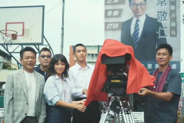 lixinjiekezhendongeyu_05.jpg lixinjiekezhendongeyu_05.jpg