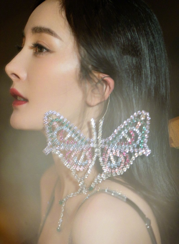 yangmi1.jpg yangmi1.jpg