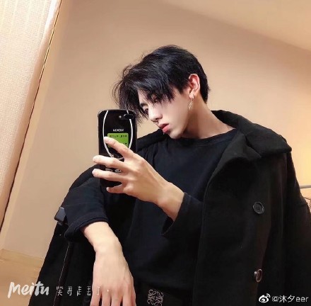 wanghong4.jpg wanghong4.jpg