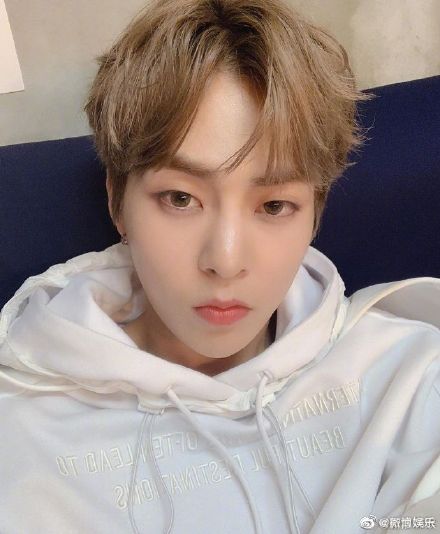 xiumin5.jpg xiumin5.jpg