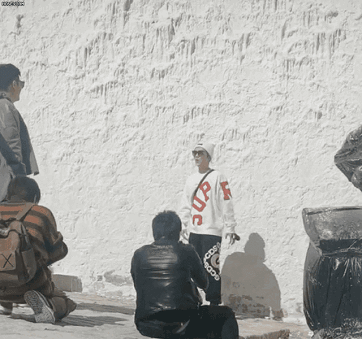 222.gif 222.gif