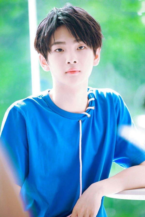 zhouzhennan4.jpeg zhouzhennan4.jpeg