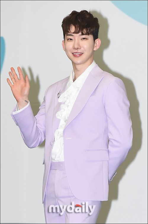 zhaoquan5.jpg zhaoquan5.jpg