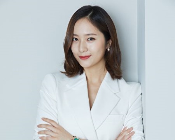 krystal_01.jpg krystal_01.jpg