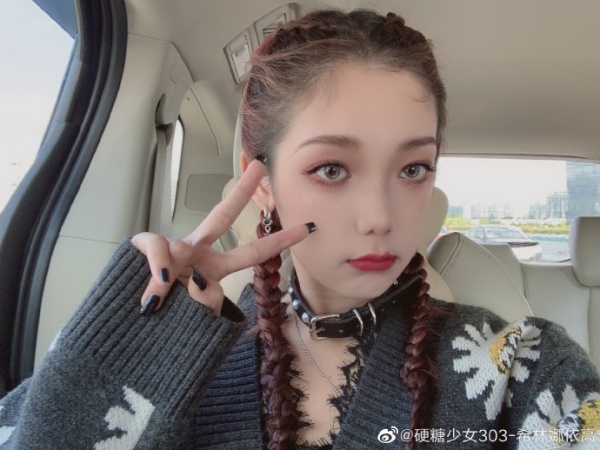 rongzuerxilinnayi_05.jpg rongzuerxilinnayi_05.jpg