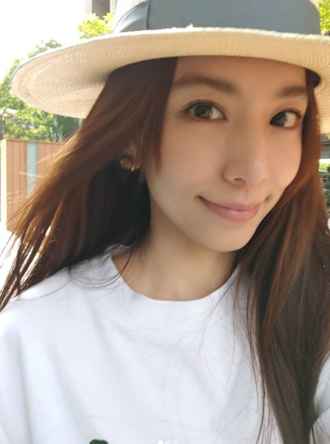 she3.png she3.png