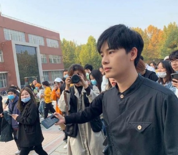 huxianxu_05.jpg huxianxu_05.jpg
