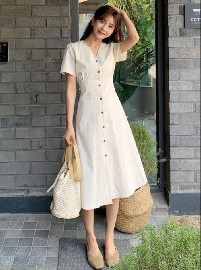 long-dress-outfit.png long-dress-outfit.png