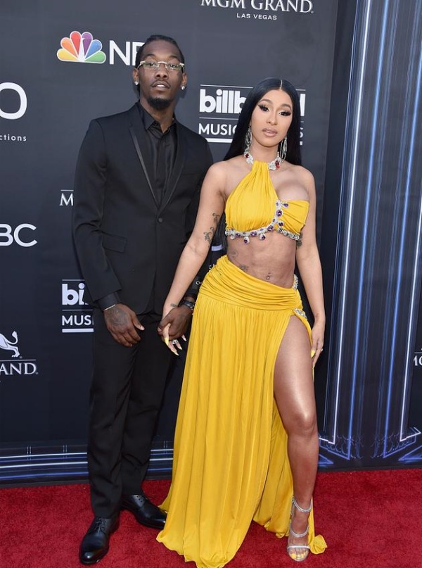 cardib1-(1).jpg cardib1-(1).jpg