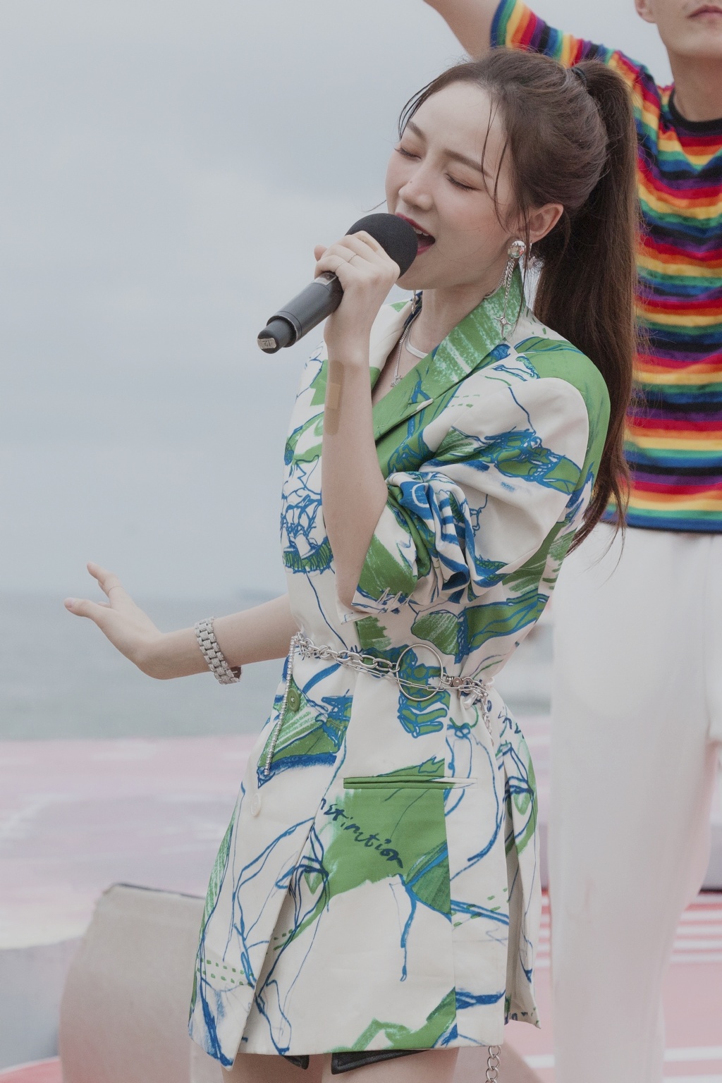 mengjia1.jpg mengjia1.jpg