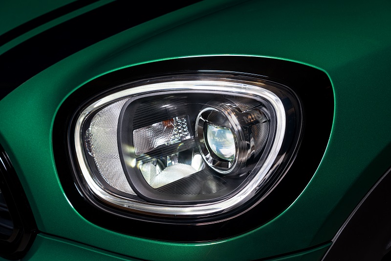 MINI-Malaysia-Introduces-Two-New-MINI-Cooper-S-Countryman-Sports-Variants-(13).jpg