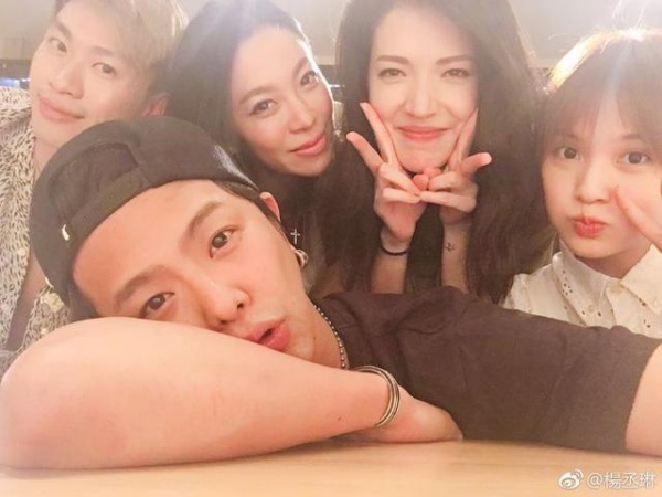 wah_04.jpg wah_04.jpg