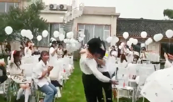 002fgbUSly1gifv3wbpgcg60fj096e8902.gif
