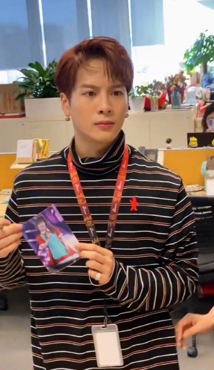 006rUZZfly1ginox5tfivj30qo19xn28.jpg 006rUZZfly1ginox5tfivj30qo19xn28.jpg