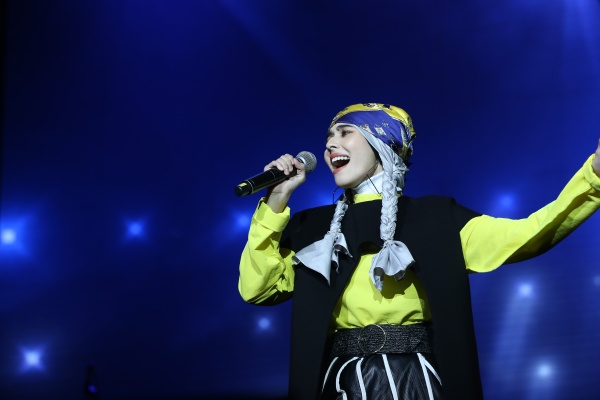 concert_05.JPG concert_05.JPG