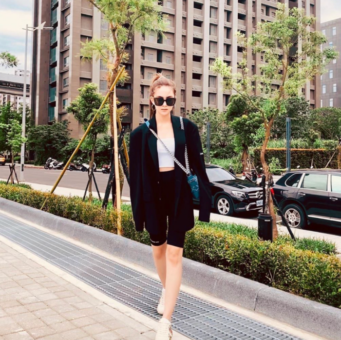 chanel-gabrielle-hobo-hannah.png chanel-gabrielle-hobo-hannah.png