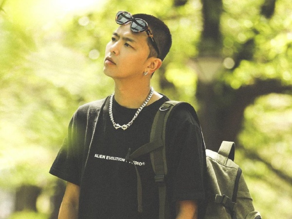 sis_01.jpg sis_01.jpg