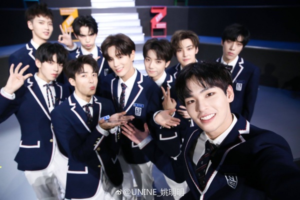 group_04.jpg group_04.jpg