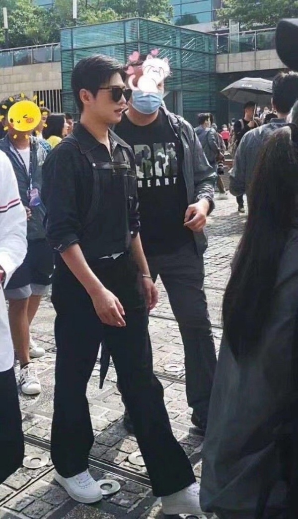 reba_02.jpg reba_02.jpg