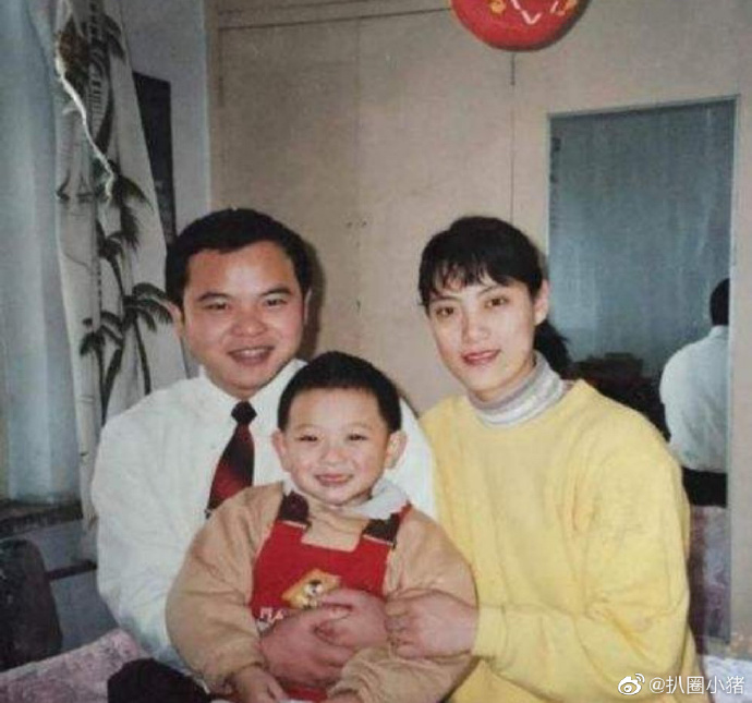 005Gyrr9ly1gimmnyz3jvj30r50pd4c3.jpg 005Gyrr9ly1gimmnyz3jvj30r50pd4c3.jpg