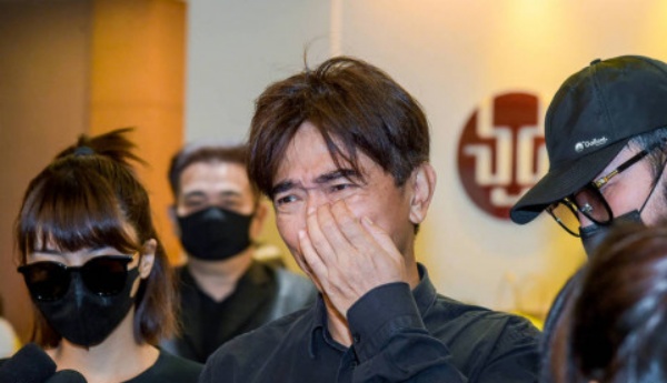 song_03.jpg song_03.jpg