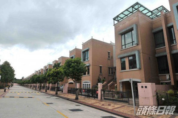 20200904CPYC06c-Dicky-Cheung-apartment.jpg 20200904CPYC06c-Dicky-Cheung-apartment.jpg