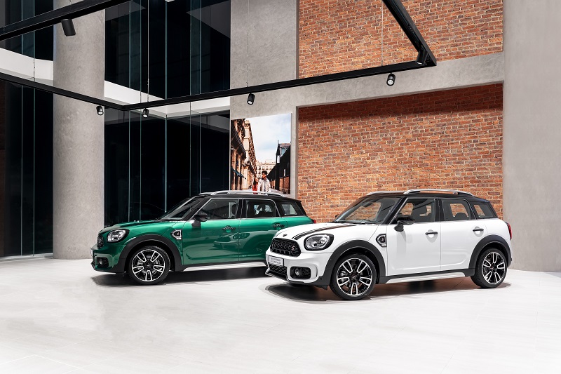 MINI-Malaysia-Introduces-Two-New-MINI-Cooper-S-Countryman-Sports-Variants-(4).jpg