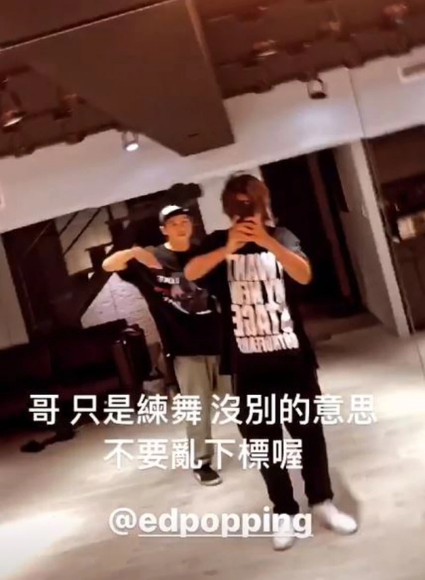 show_05.jpg show_05.jpg