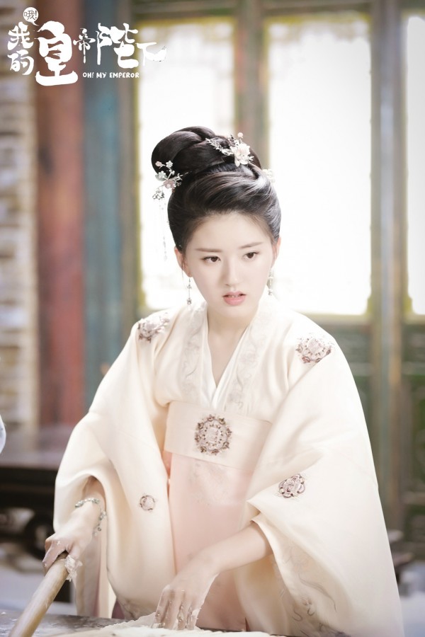 JYsQ-haysviy6946325.jpg JYsQ-haysviy6946325.jpg