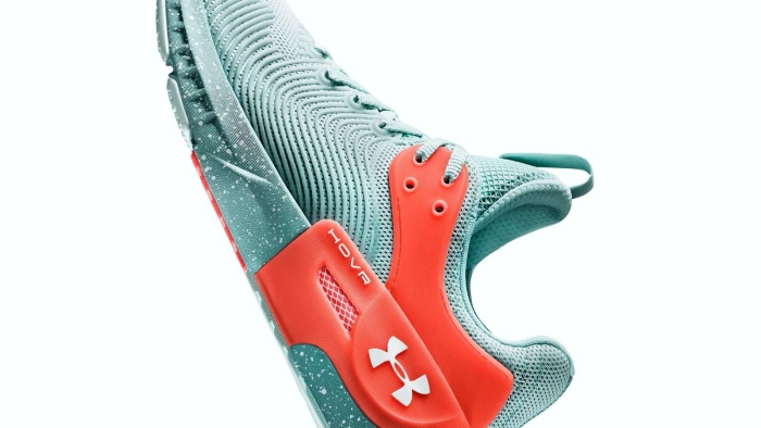 UA_FW20_TRAIN.jpg UA_FW20_TRAIN.jpg