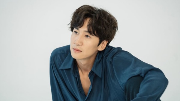 lee_01.jpg lee_01.jpg