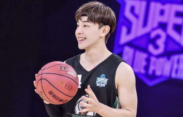 ball_03.jpg ball_03.jpg