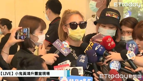 鬼鬼.jpg 鬼鬼.jpg