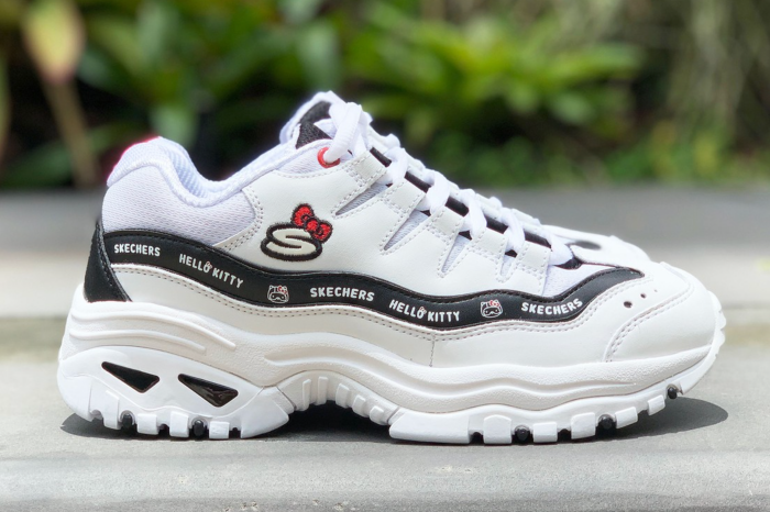 skechers-hello-kitty-black.png