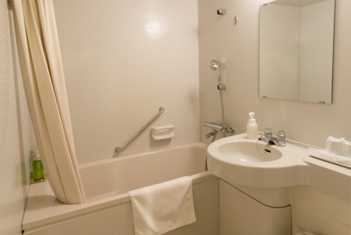 bathroom-sep17-4.jpg bathroom-sep17-4.jpg