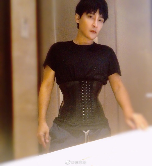 chenzhipeng3.jpg chenzhipeng3.jpg