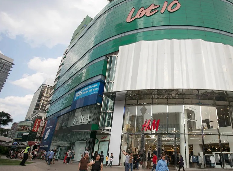 Lot10商场