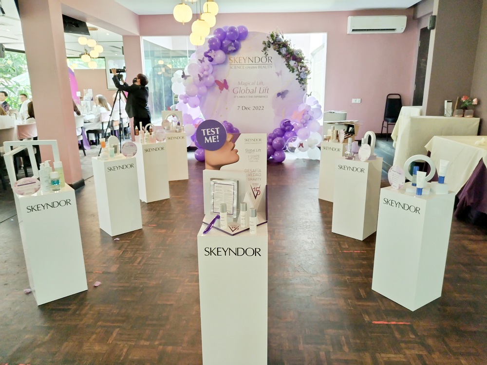 SKEYNDOR event