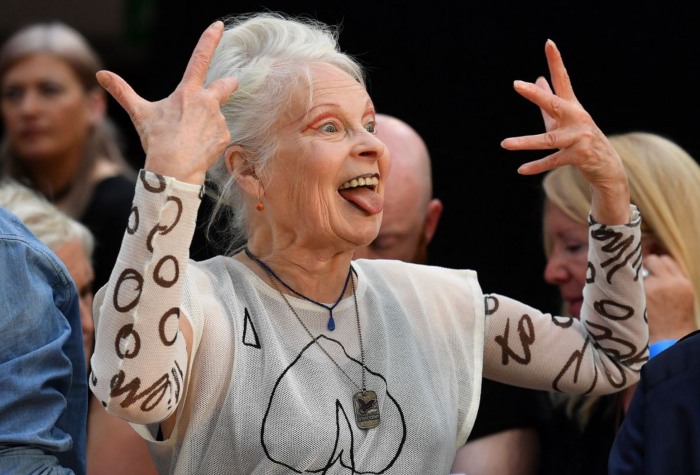 vivienne westwood被称为西太后、庞克教母，是将庞克时尚发扬光大的重要人物