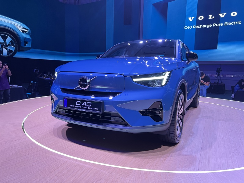Volvo C40 Recharge Pure Electric New Color