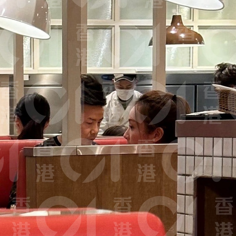 李佳芯疑似和男友
