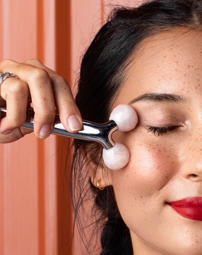 GLOWGEAR The Glowquartz Face Roller