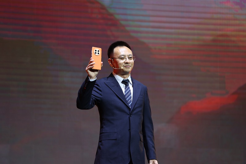 HUAWEI Country Director