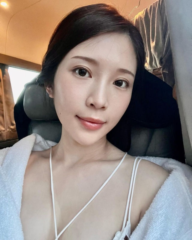 鸡排妹郑家纯结婚