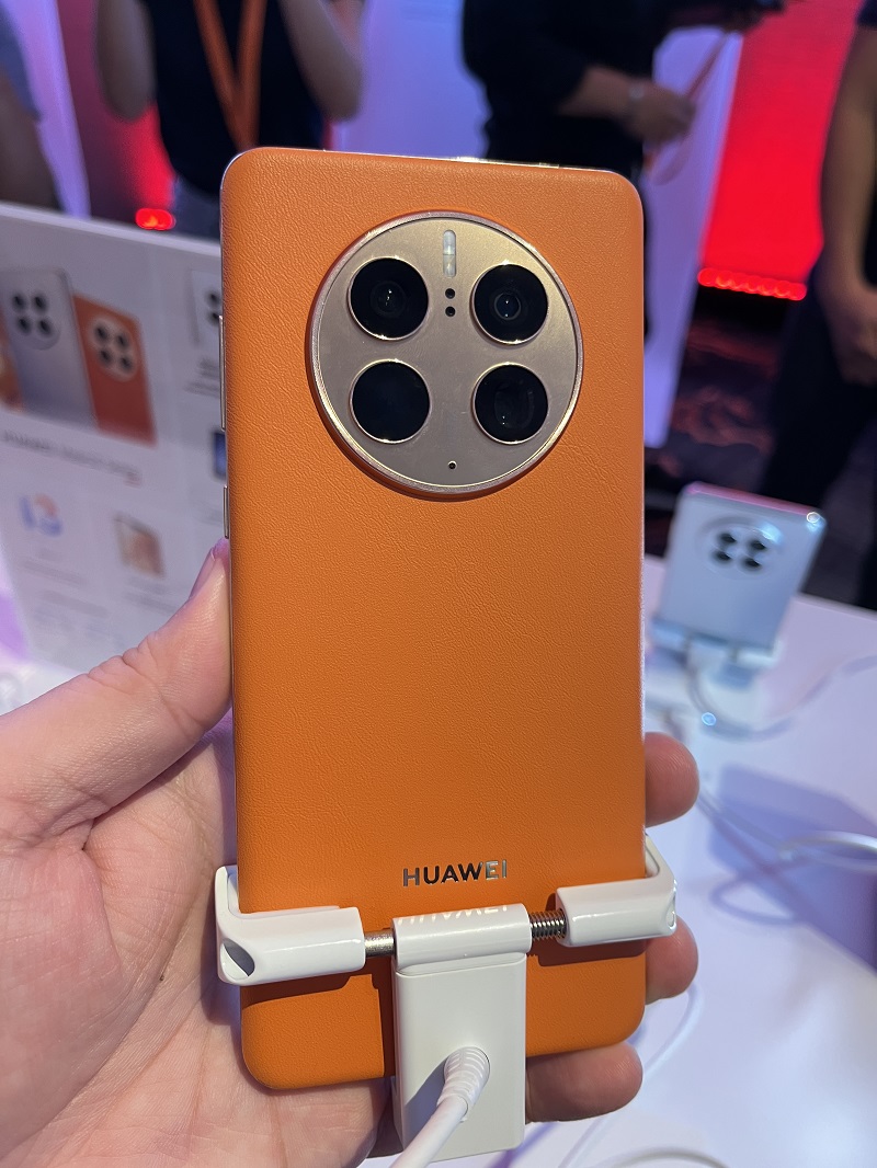 Mate 50 Pro Orange