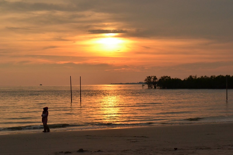 Pantai Bagan Lalang
