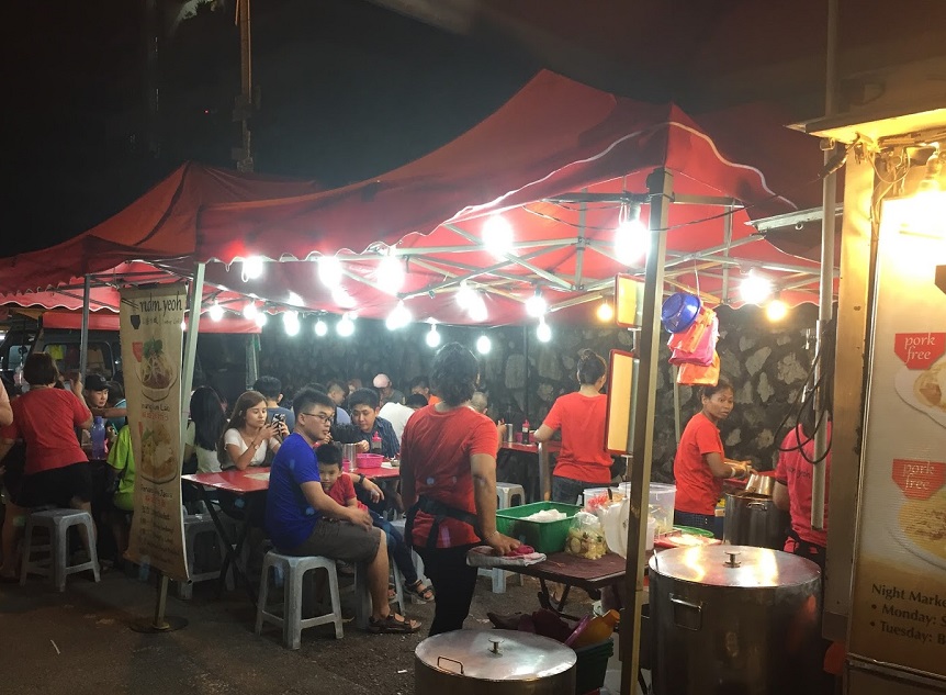 Sungai Long夜市