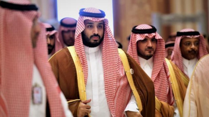 中东国家男士红白色几何图纹Keffiyeh